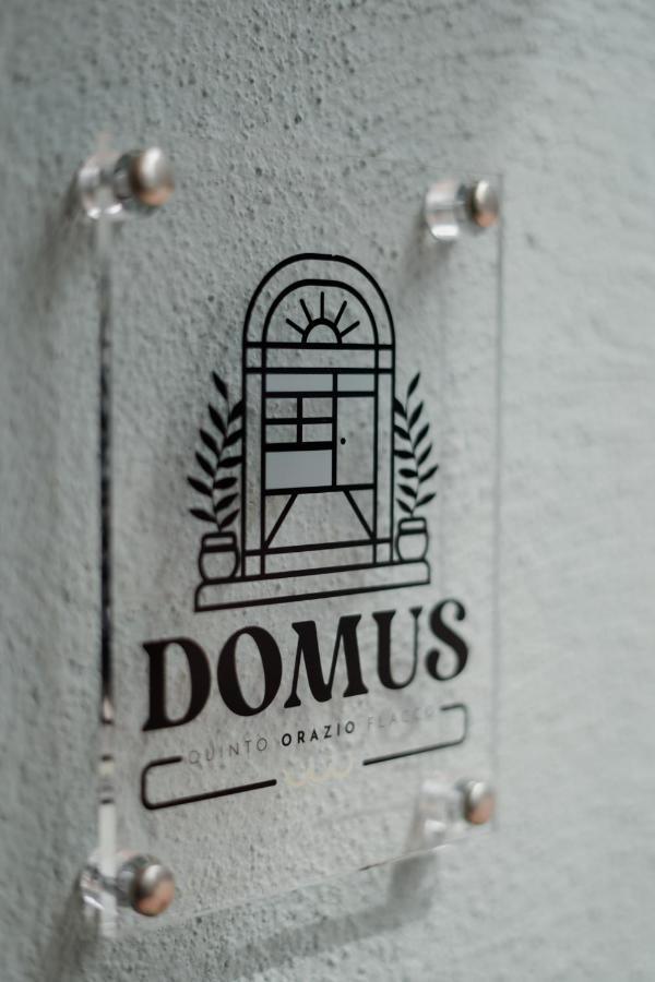 Domus Residence - Orazio - Бари Екстериор снимка